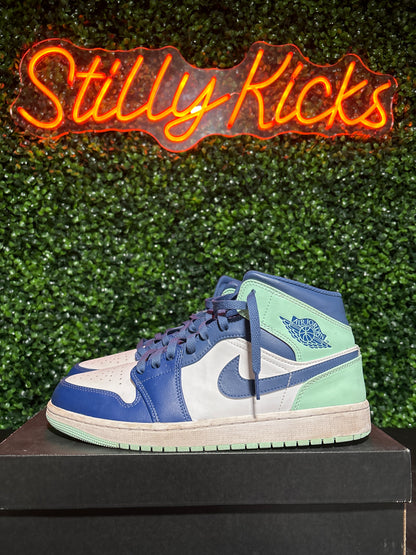 Size 10.5 - Jordan 1 mid “Mint Foam”