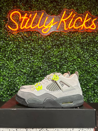 Size 5.5y - Jordan 4 “Neon”