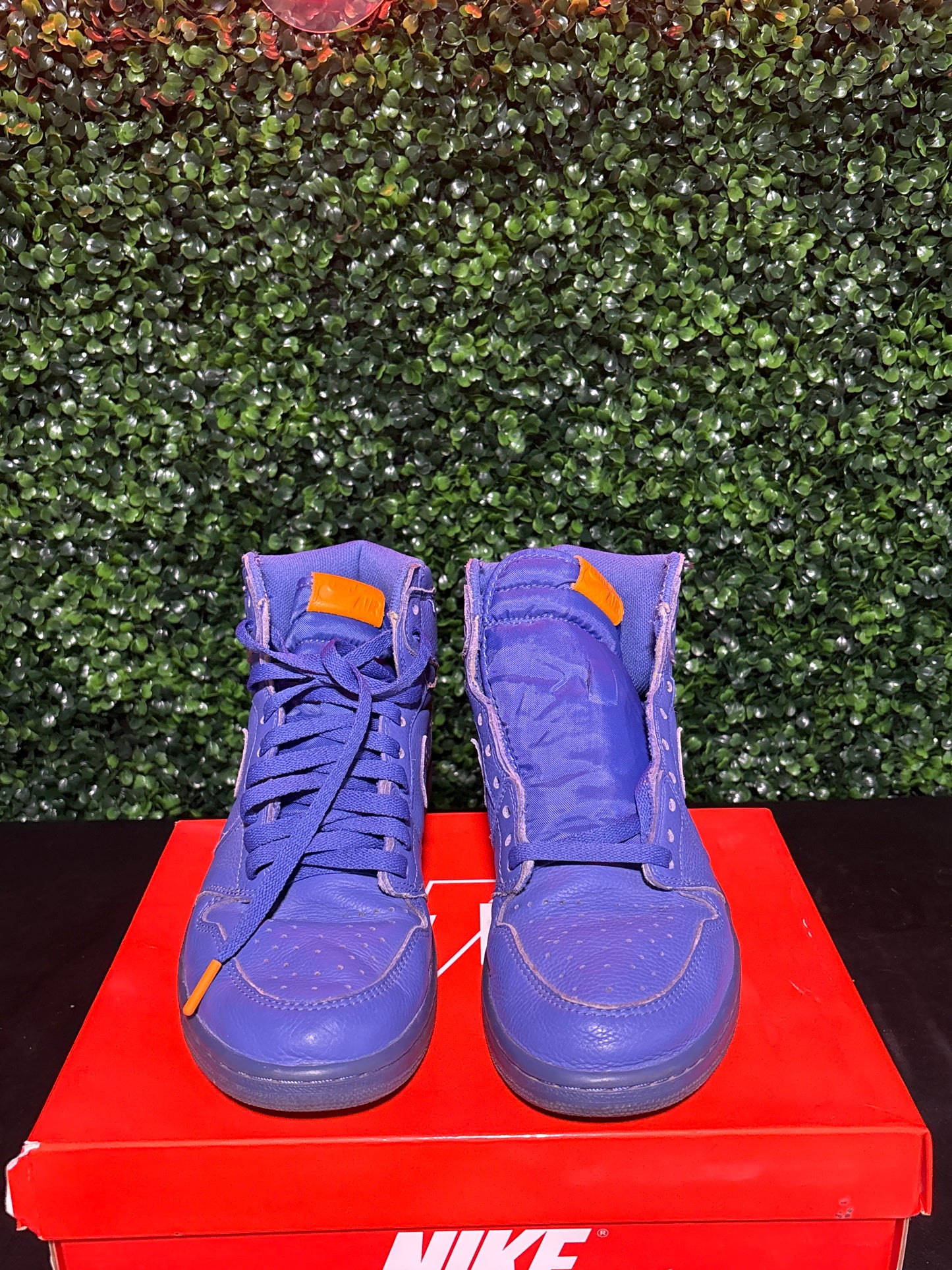 Size 9 - Jordan 1 high “Gatorade Purple”