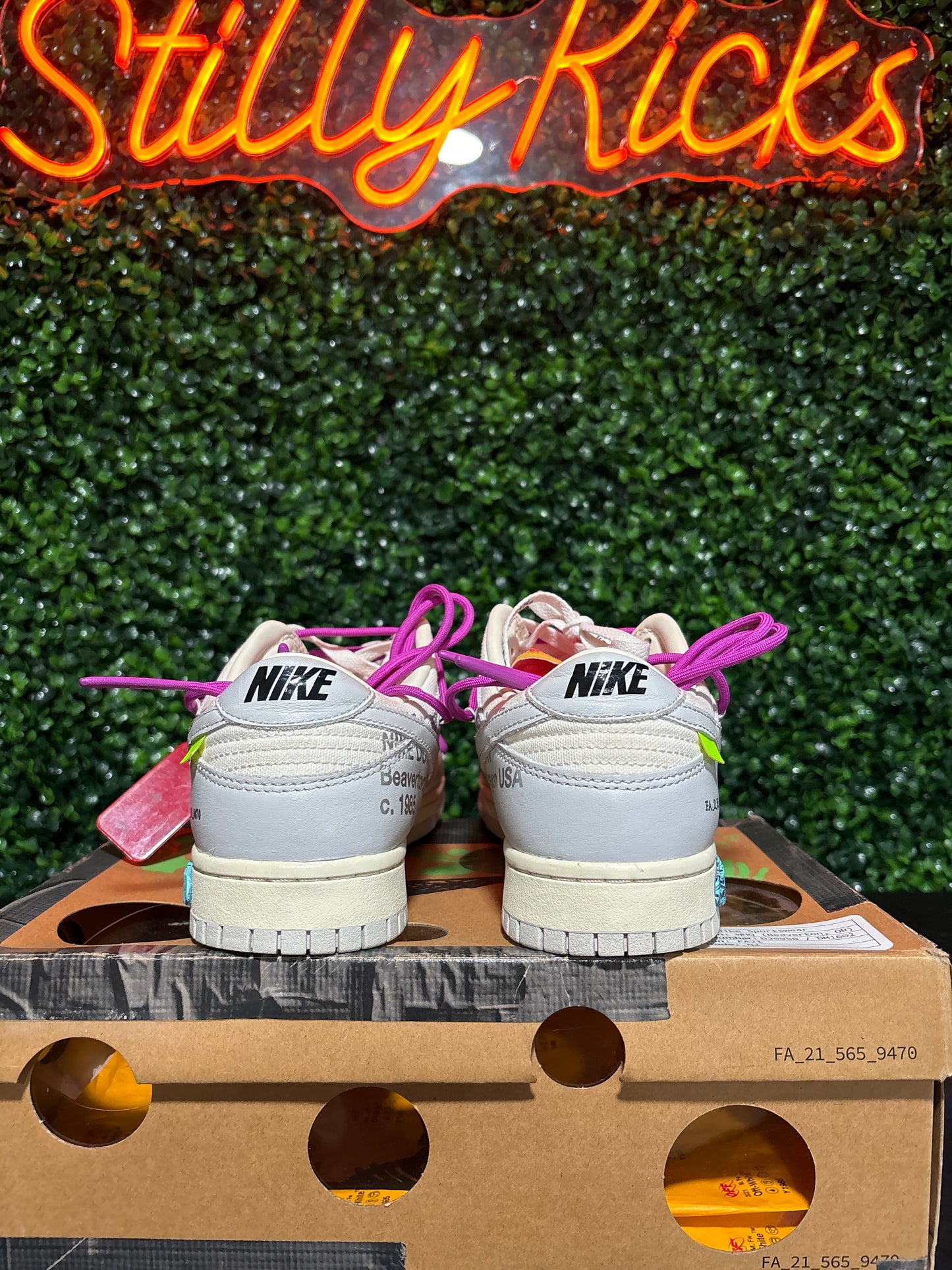 Size 9 - Dunk Low Off-White “Lot 45”