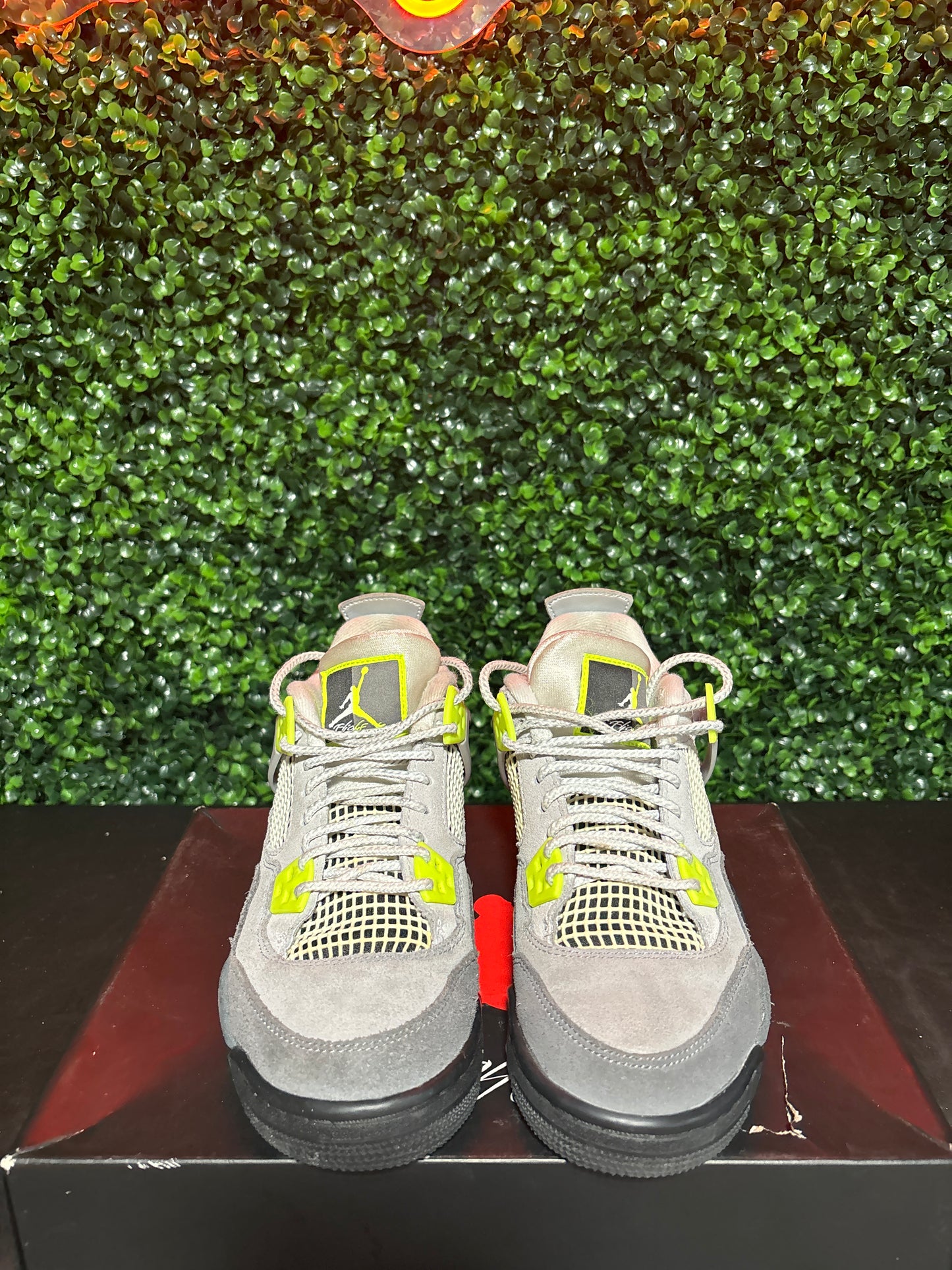 Size 5.5y - Jordan 4 “Neon”