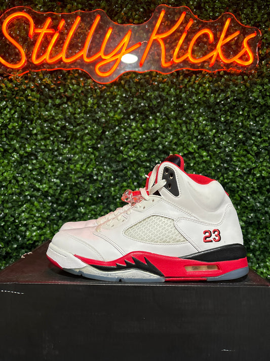 Size 8.5 - Jordan 5 “Fire Red Black”